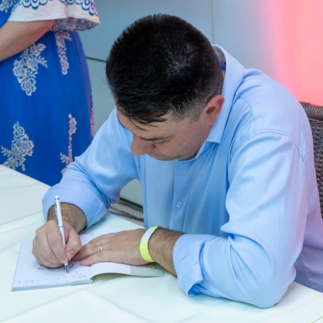 Foto do autor Jeter Brocanelli